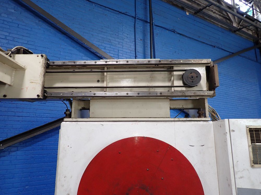 Latour 1995 Latour Robomac 310 Wire Former