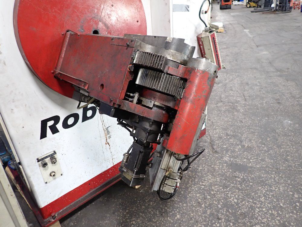 Latour 1995 Latour Robomac 310 Wire Former