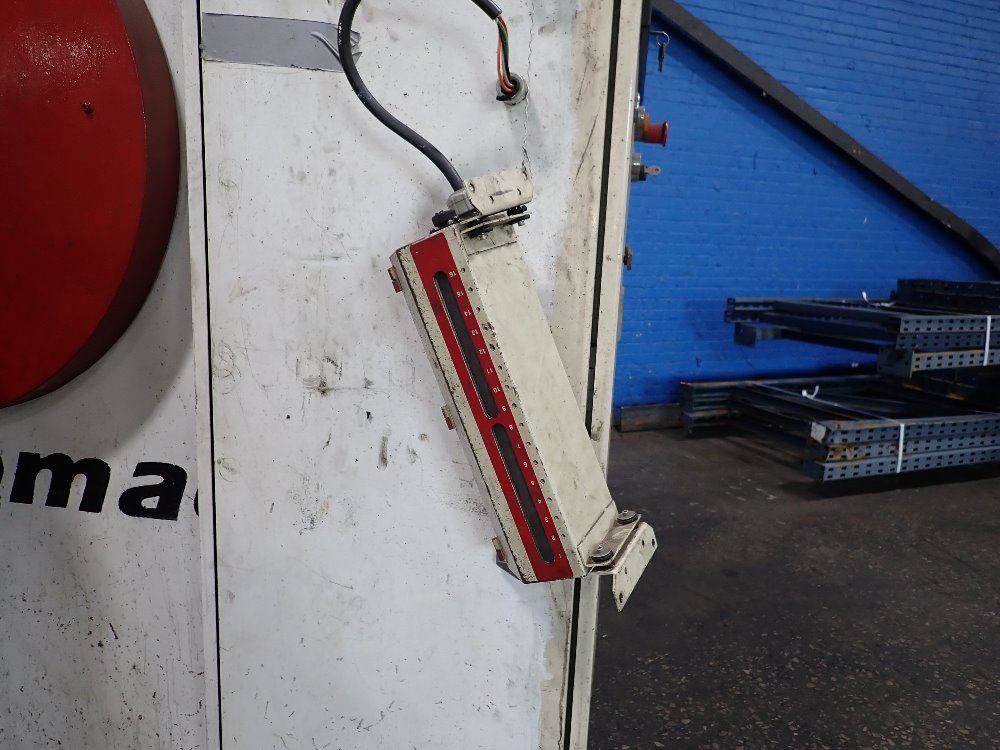 Latour 1995 Latour Robomac 310 Wire Former