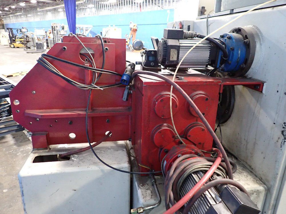 Latour 1995 Latour Robomac 310 Wire Former