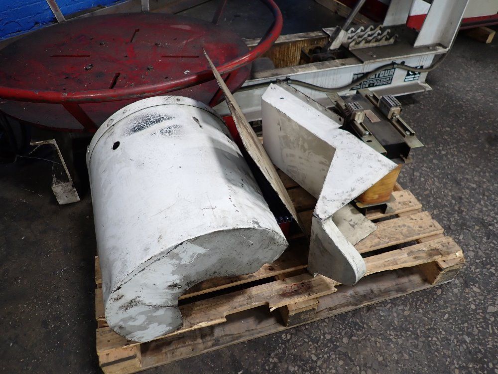 Latour 1995 Latour Robomac 310 Wire Former