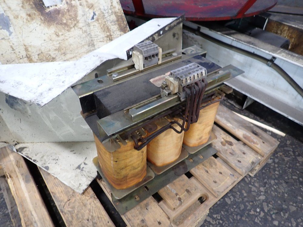 Latour 1995 Latour Robomac 310 Wire Former