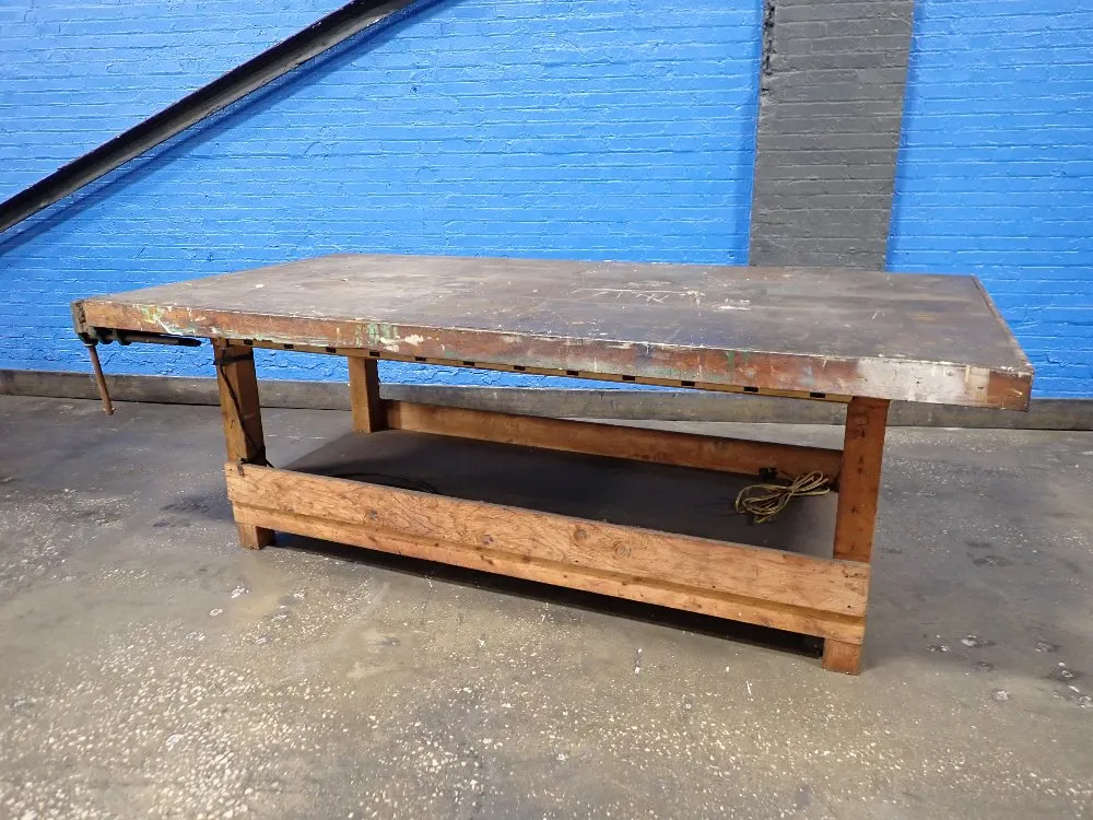  Workbench W7 Vise