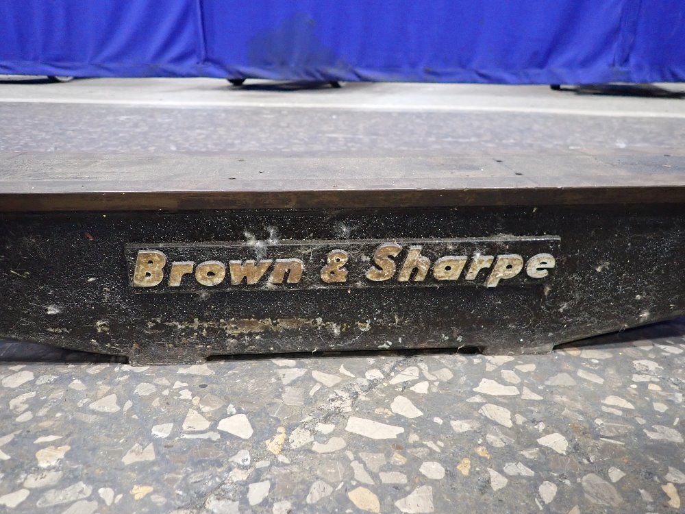 Brown  Sharpe Center Bench