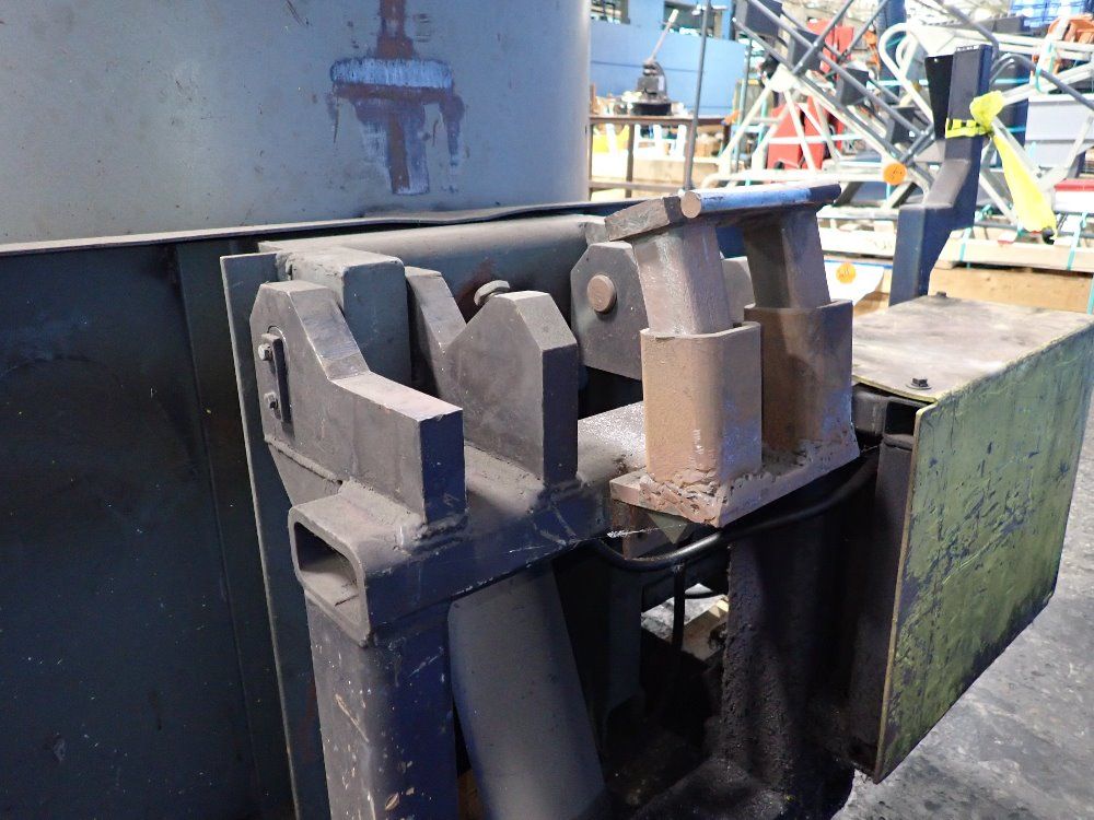 American Lifts Tipper