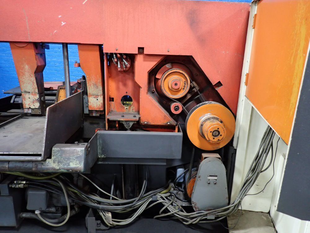 Amada Horizontal Bandsaw