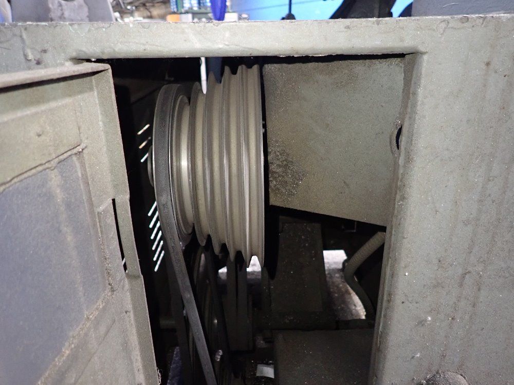 Grob Vertical Band Saw