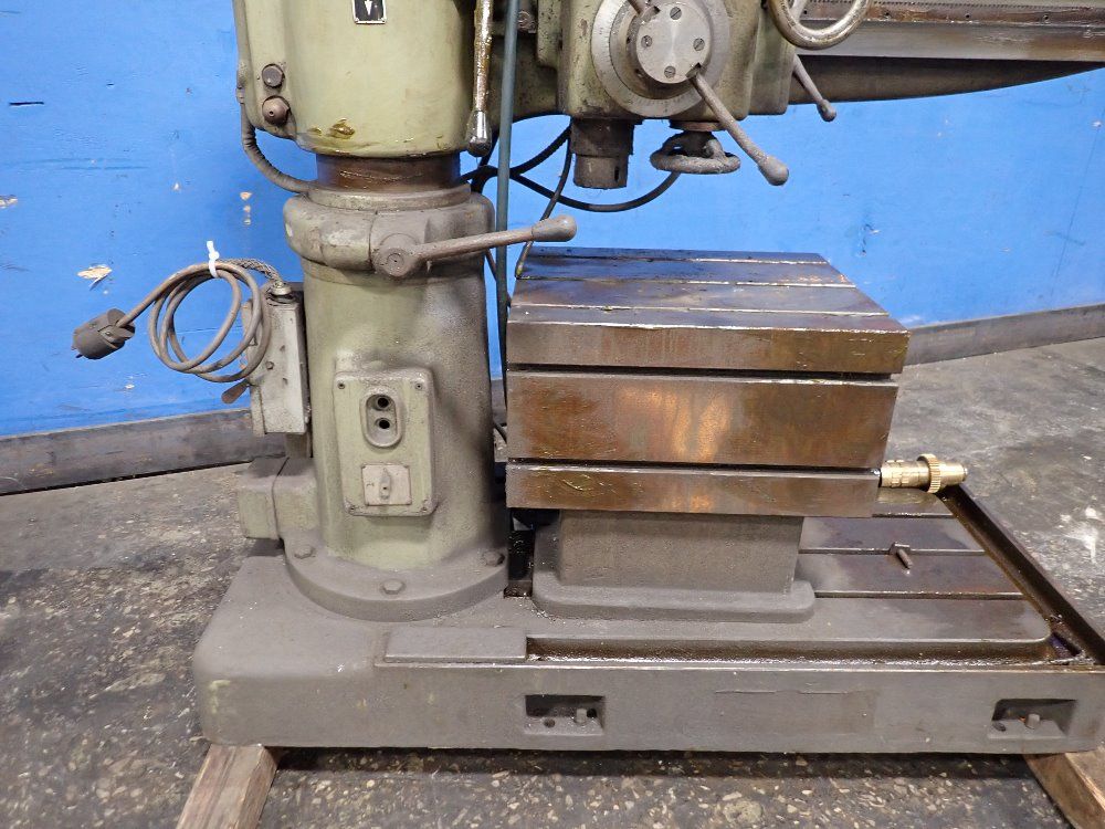 Summit Summit Radial Arm Drill