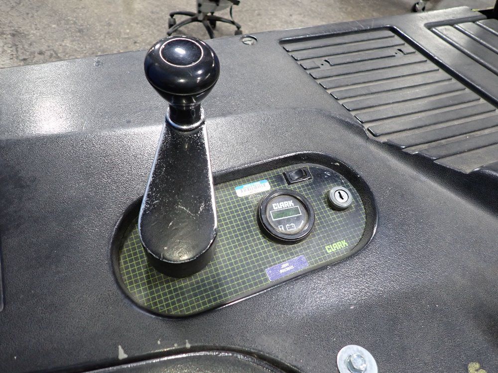 Clark 3675 Lbs Esmii-20 Electric Forklift - Esmii-20