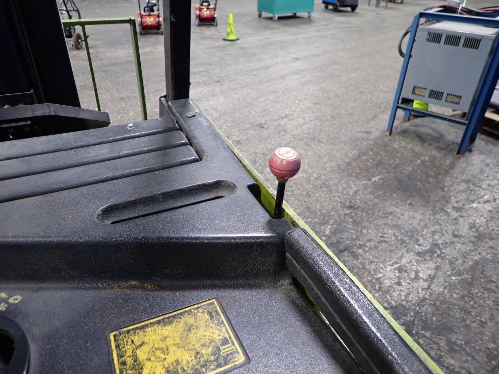 Clark 3675 Lbs Esmii-20 Electric Forklift - Esmii-20