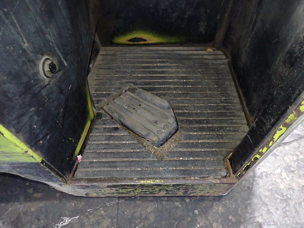 Clark 3675 Lbs Esmii-20 Electric Forklift - Esmii-20