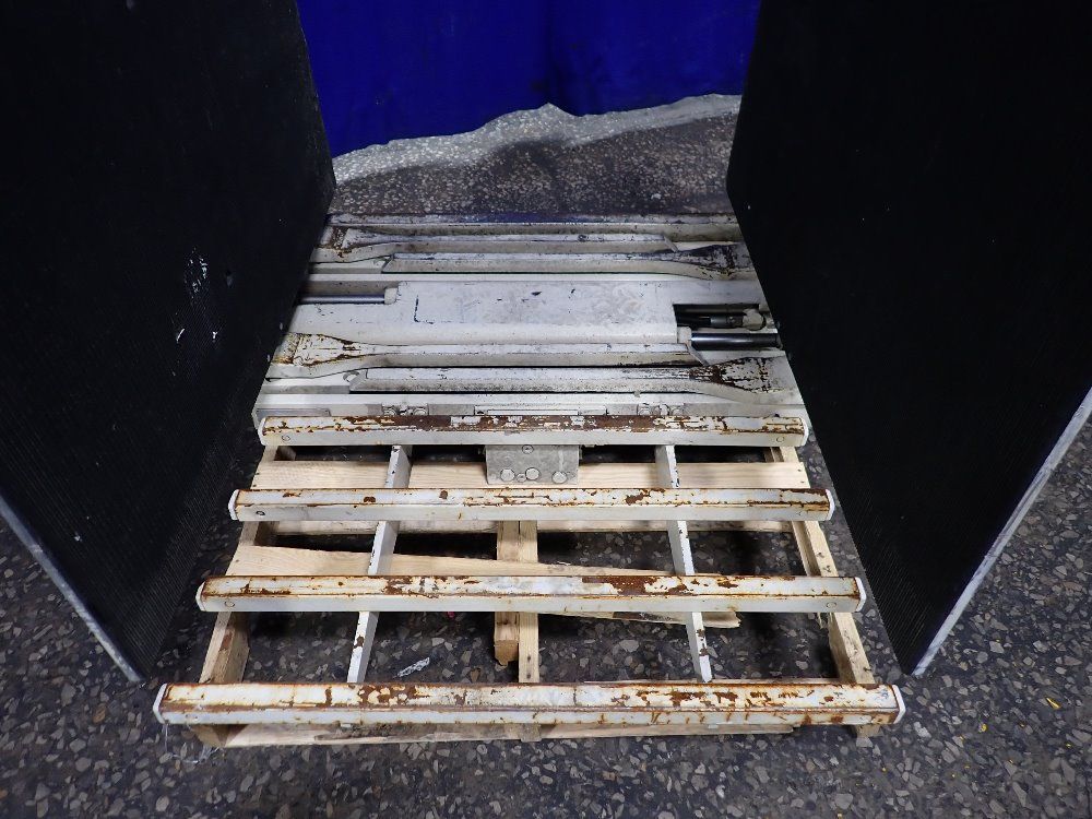  Forklift Clamp