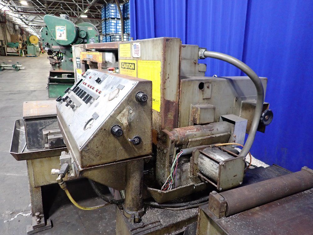 Hem Inc 14" X 18" Horizontal Band Saw