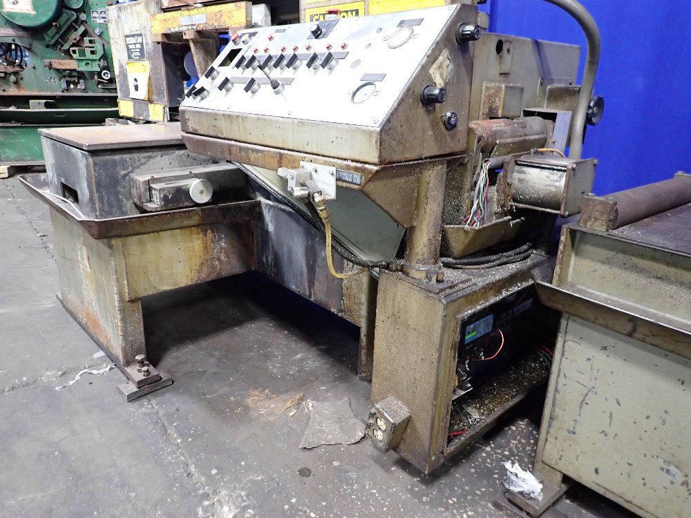 Hem Inc 14" X 18" Horizontal Band Saw