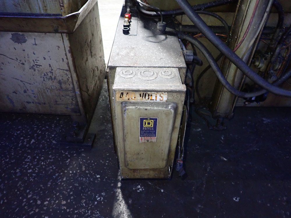 Hem Inc 14" X 18" Horizontal Band Saw