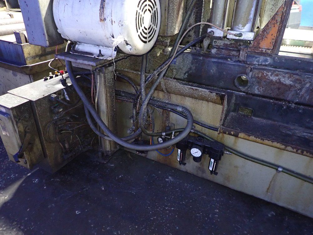 Hem Inc 14" X 18" Horizontal Band Saw