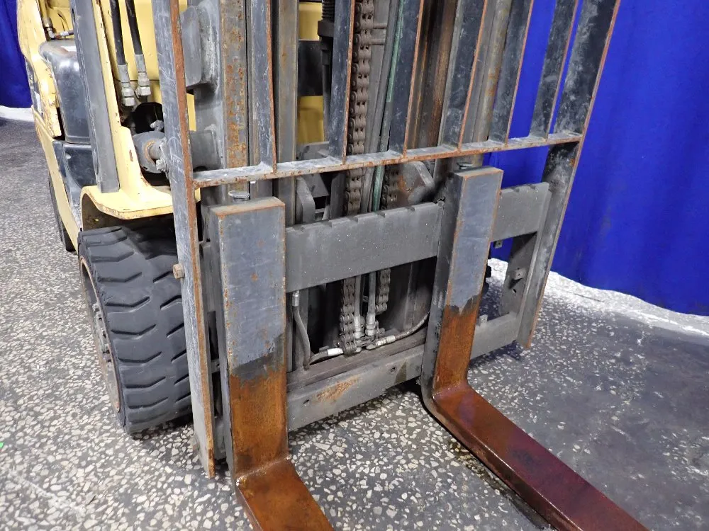 Caterpillar C6000 Propane Forklift - C6000