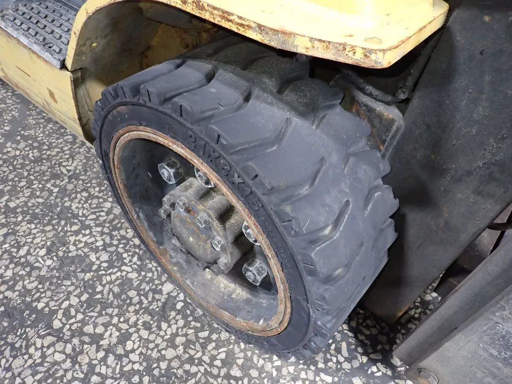 Caterpillar C6000 Propane Forklift - C6000