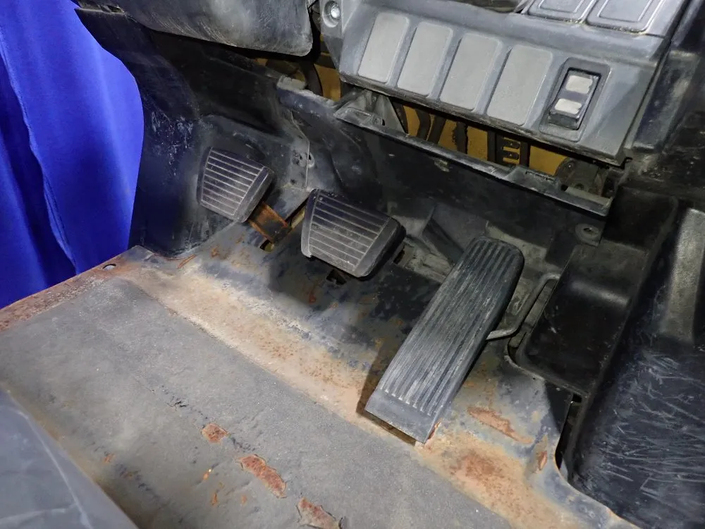 Caterpillar C6000 Propane Forklift - C6000