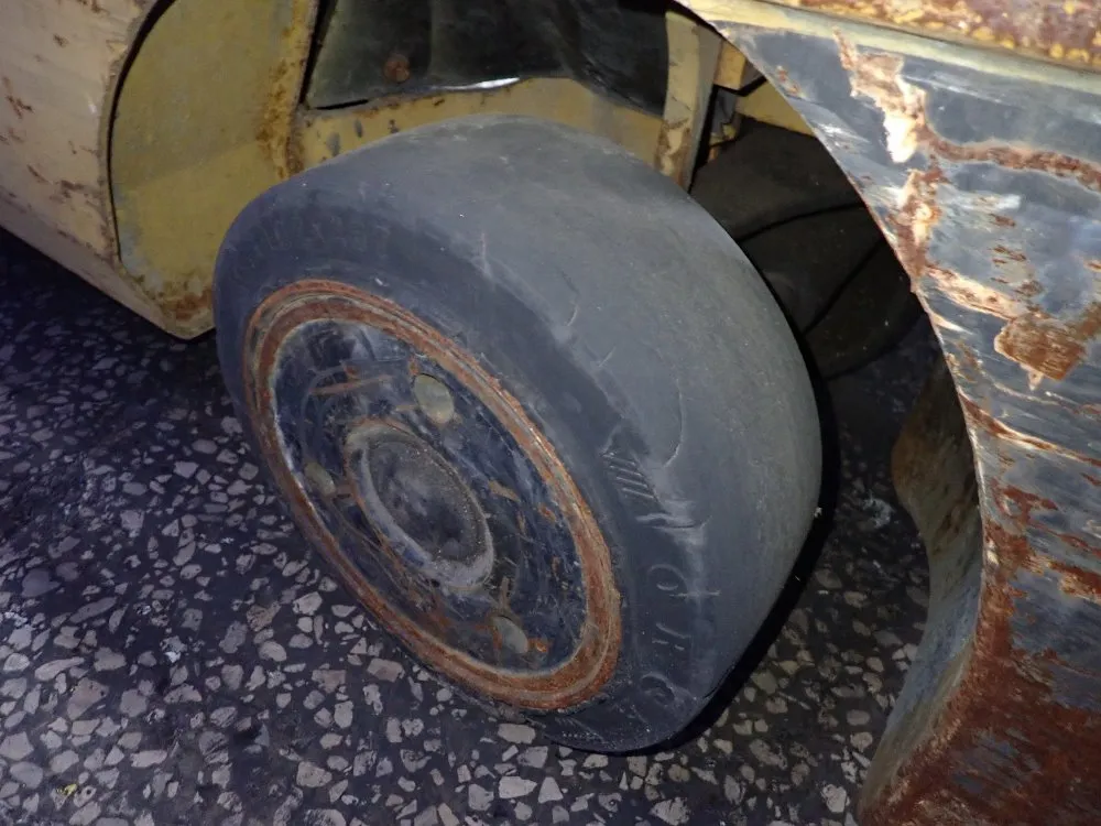 Caterpillar C6000 Propane Forklift - C6000