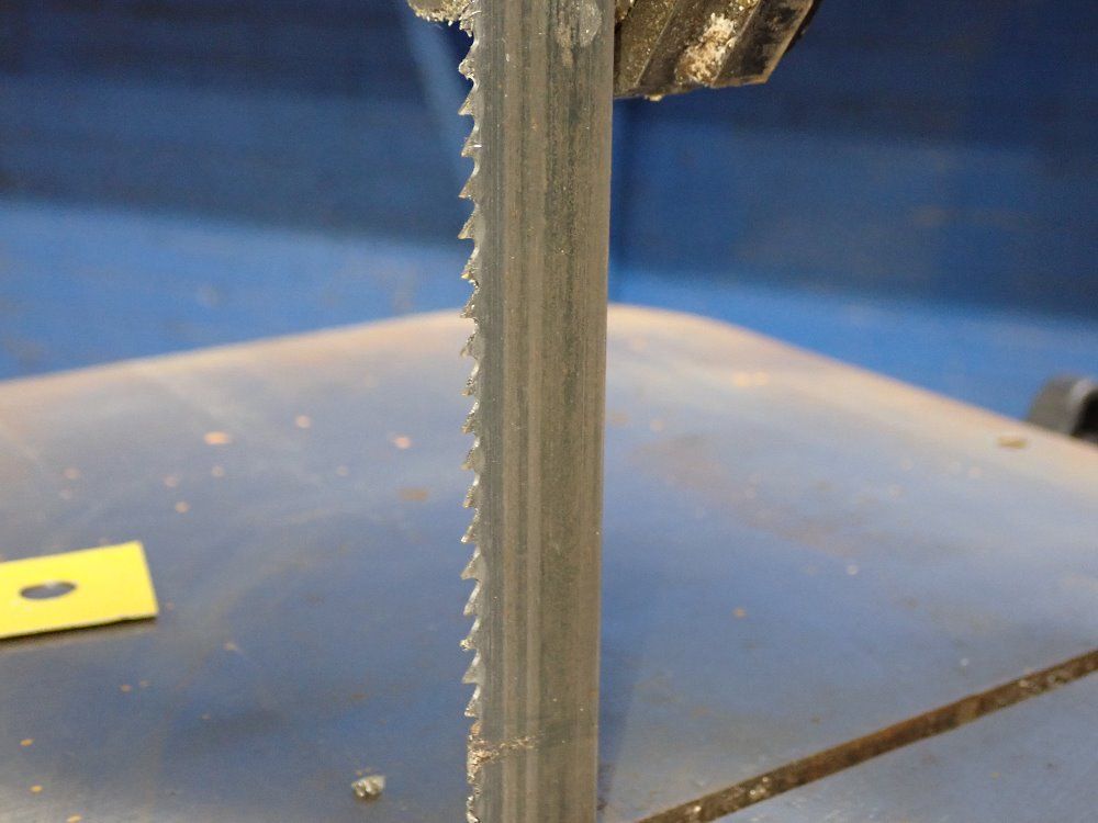 Roll In Saw 1999 Roll In Saw Ef1459 Vertical Band Saw