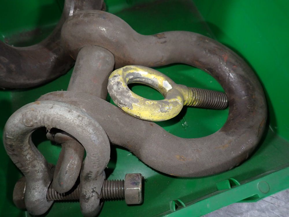  Eye Bolts