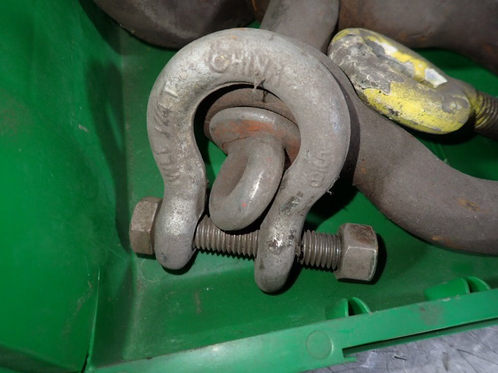  Eye Bolts