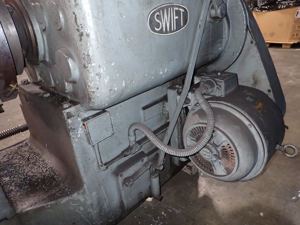 Swift Swift 16v5 Gap Bed Lathe