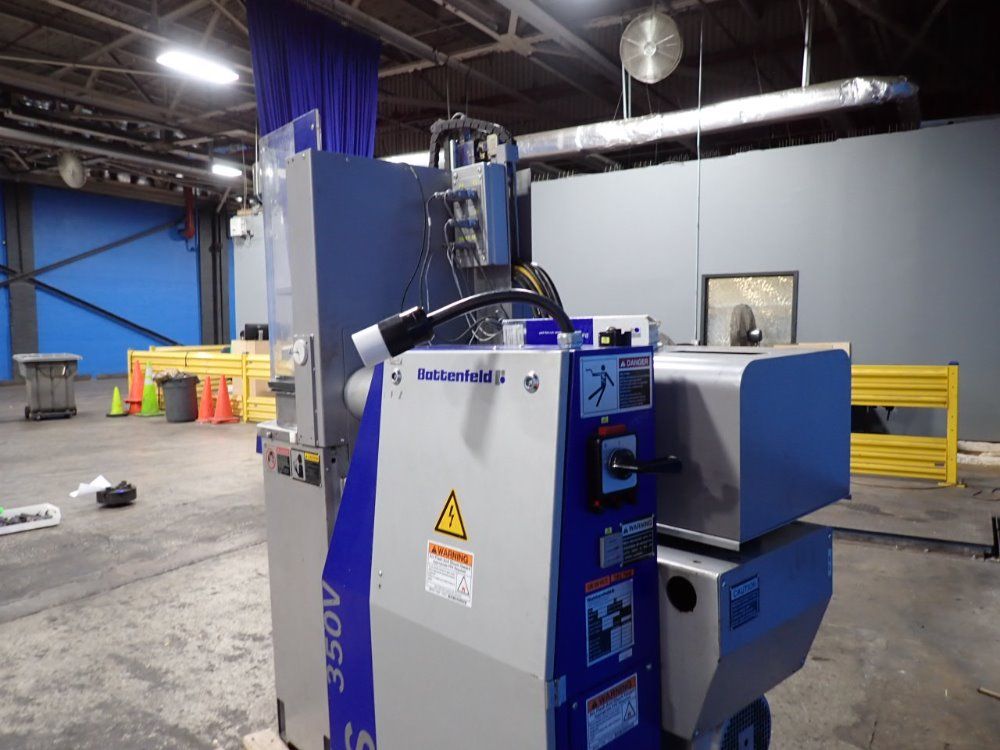 Battenfeld 2003 Battenfeld Plus 350v75 Injection Molding Machine