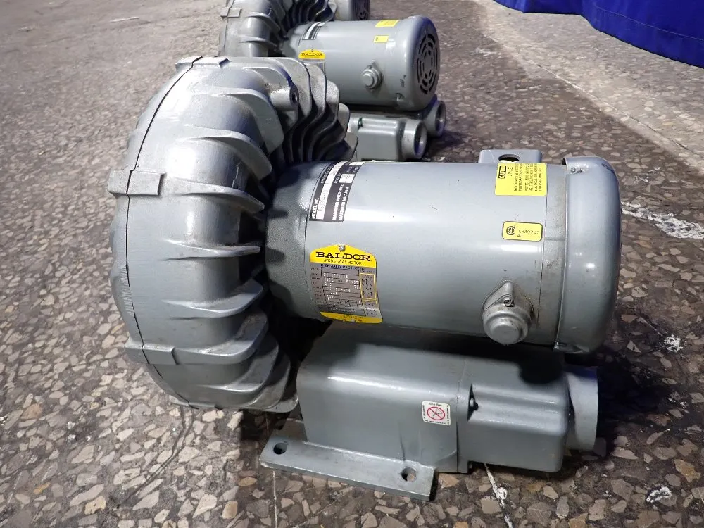 2.5/3.5 Hp Regenerative Blower - R6335a-13