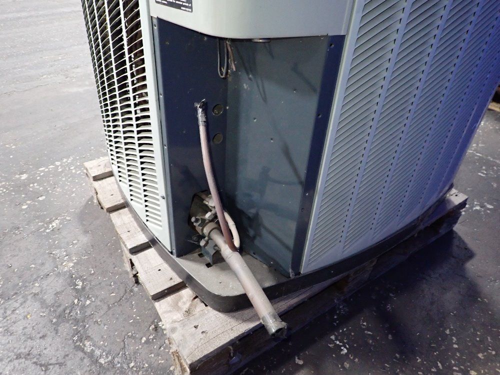 Trane Air Conditioner - 2twa2060a4000ac