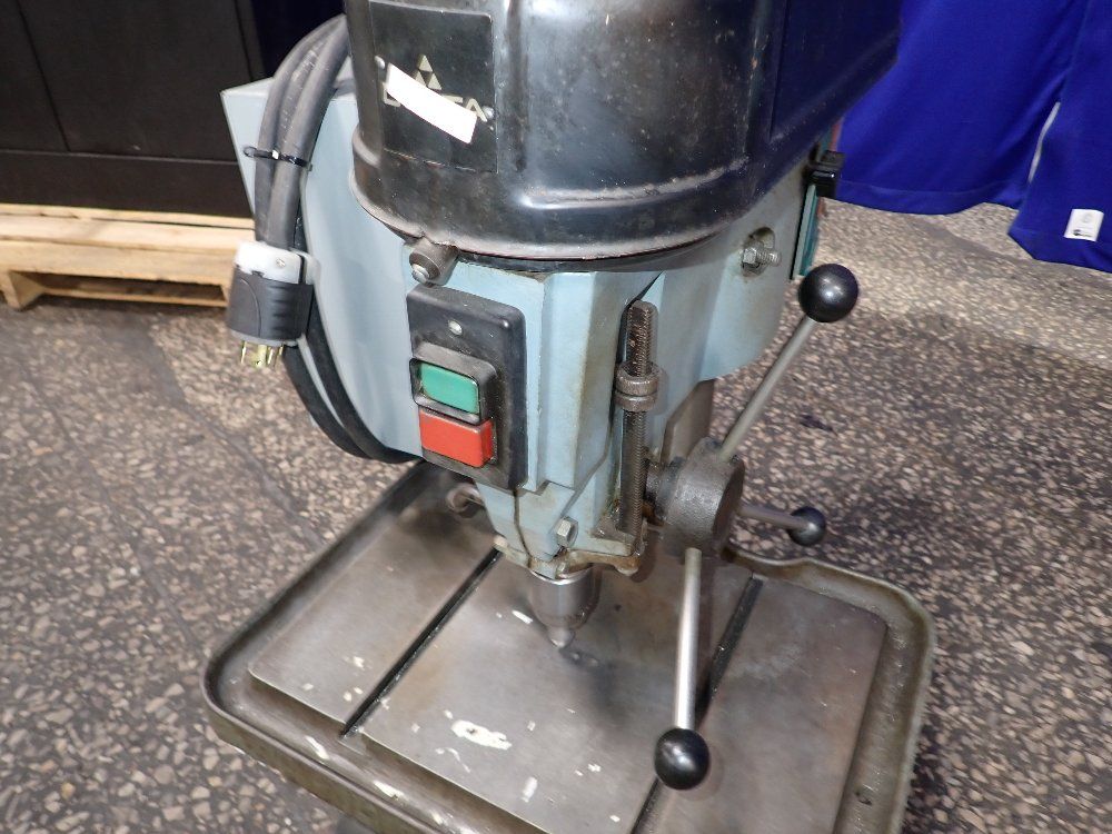 Delta 12"x18" Table Drill Press - 15-270