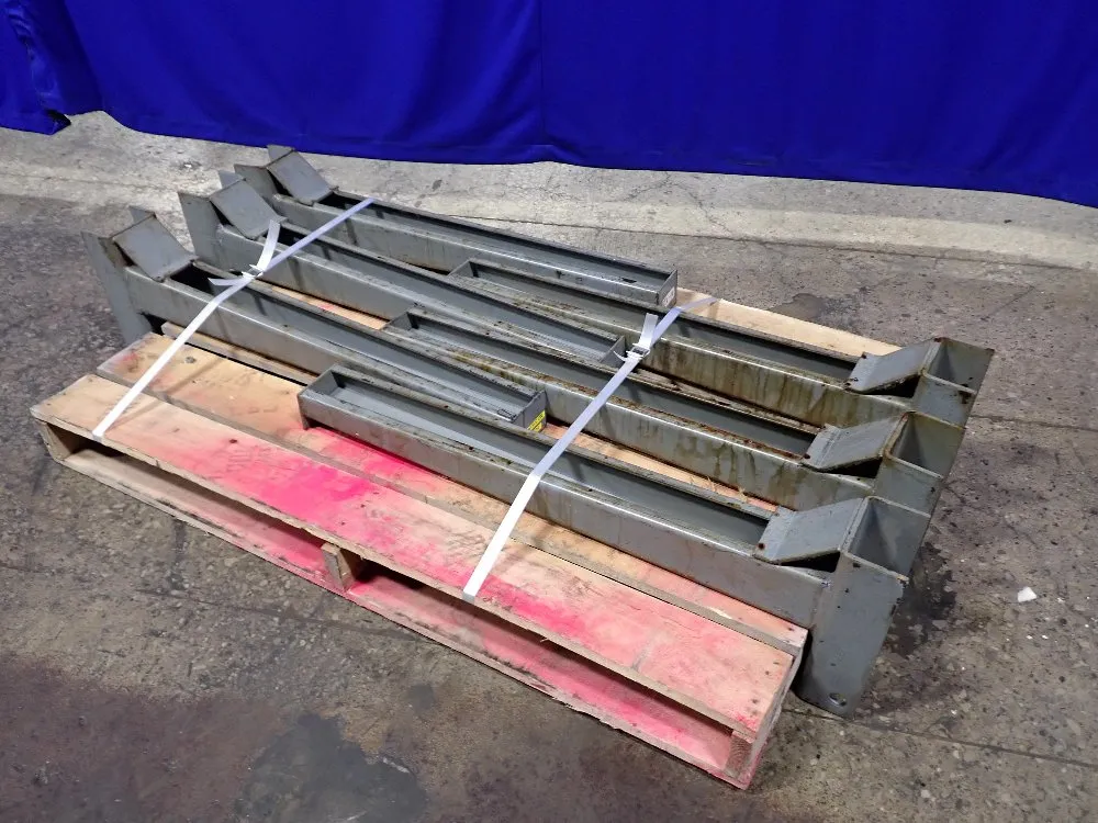  Cantilever Rack Arms