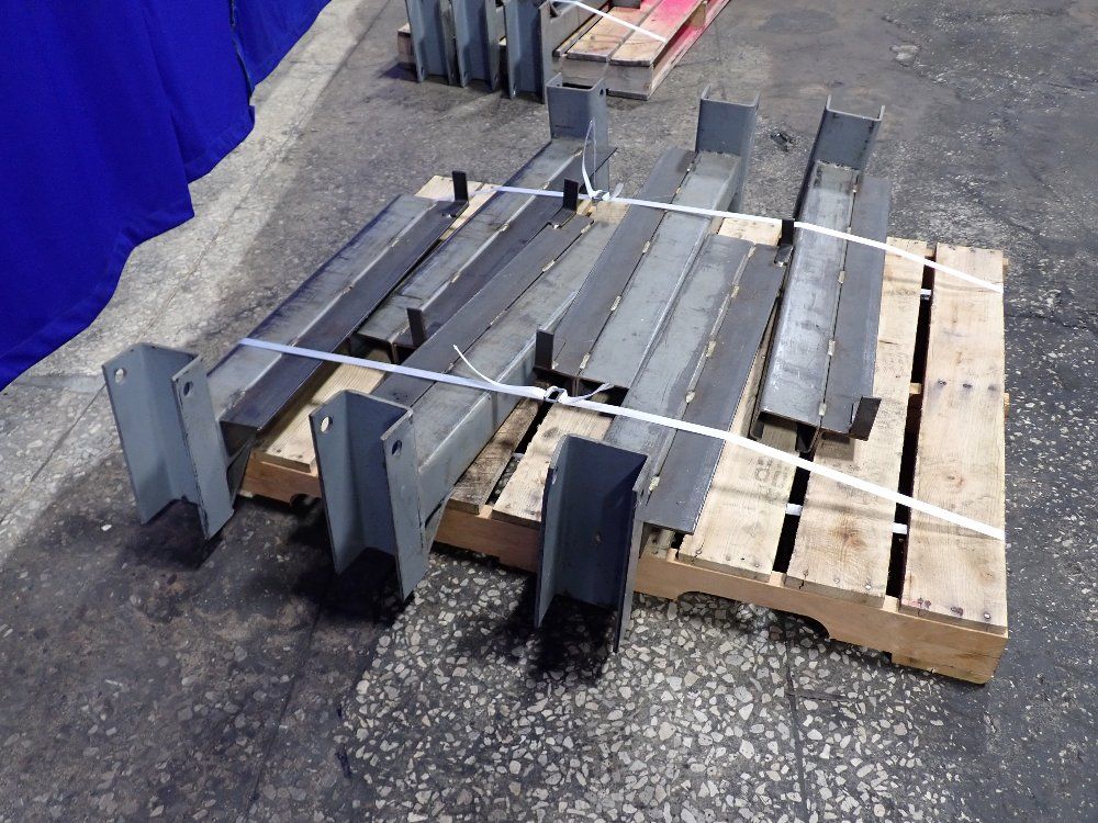  Cantilever Rack Arms
