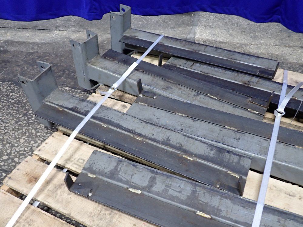  Cantilever Rack Arms