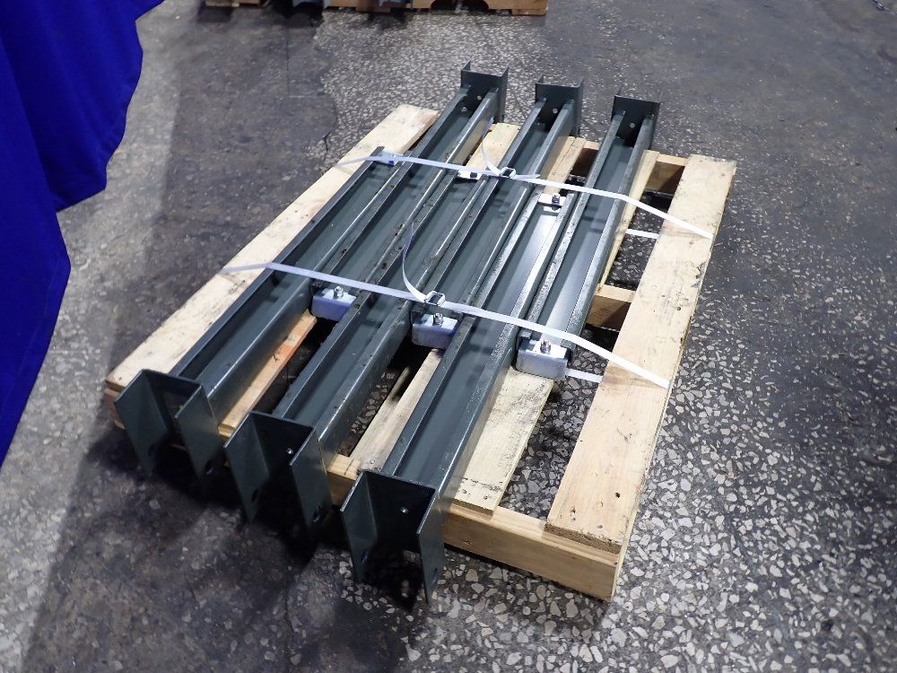  Cantilever Rack Arms