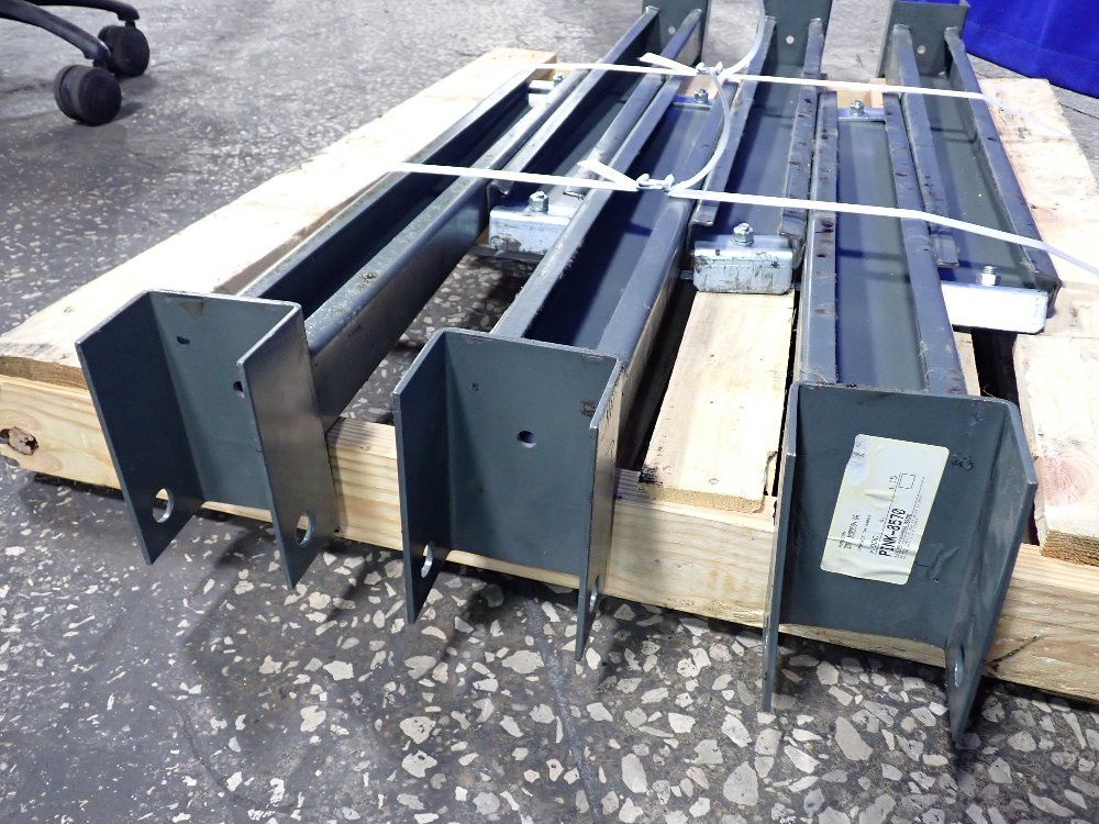  Cantilever Rack Arms