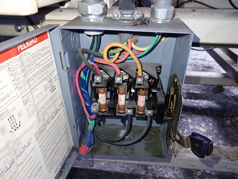 Pace Converting Equipment Pace Converting Equipment Slitter