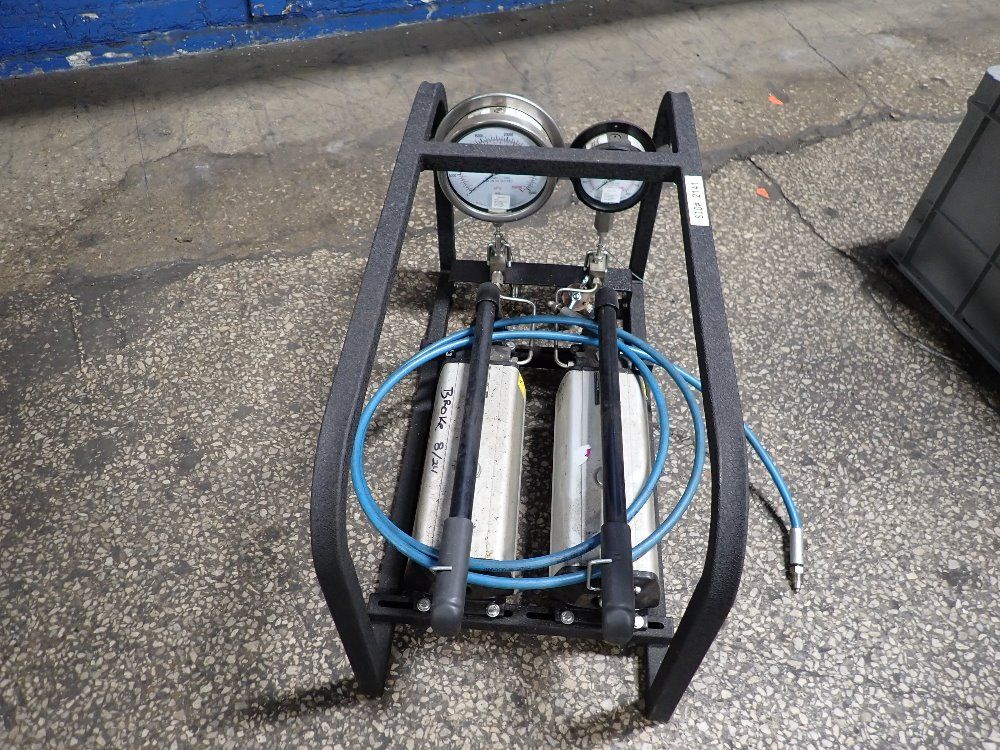 Rivehawk Hydraulic Pump - 2300066-ph4953