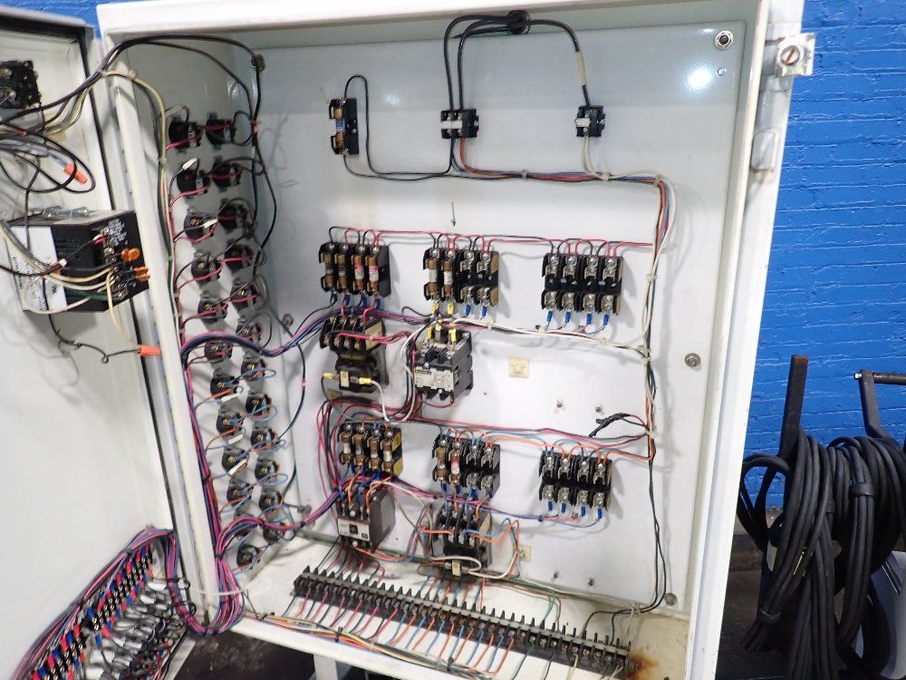 Unitron Gfc-37m Frequency Converter - Gfc-37m