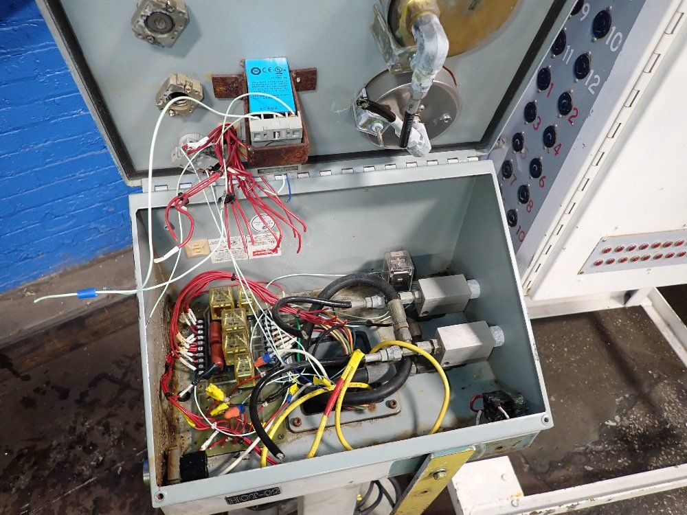 Unitron Gfc-37m Frequency Converter - Gfc-37m