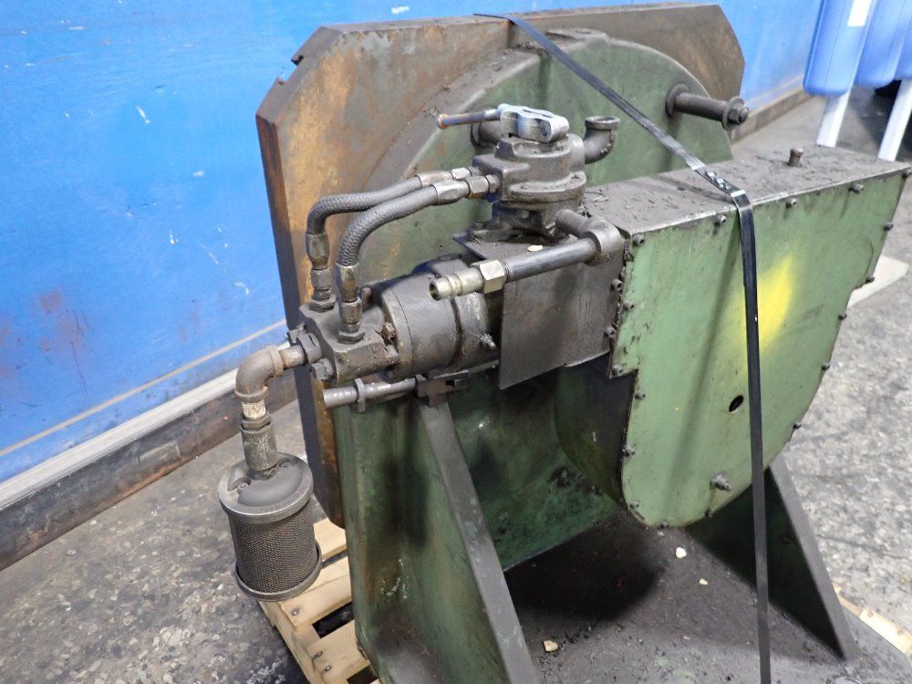 32" X 32" Right Angle Plate