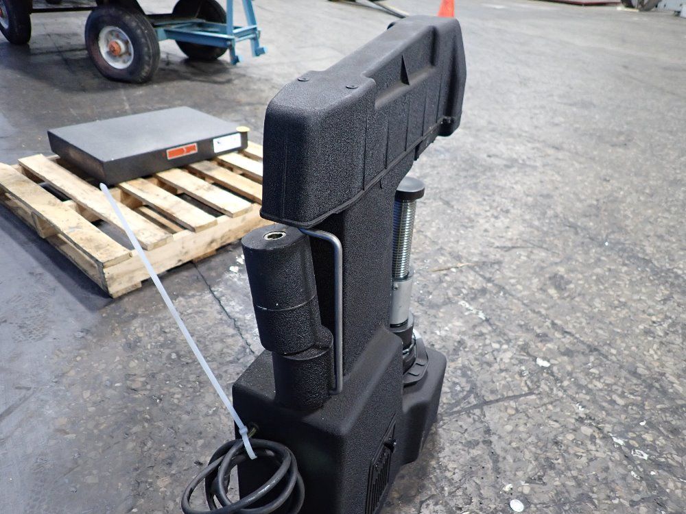 Rockwell Hardness Tester