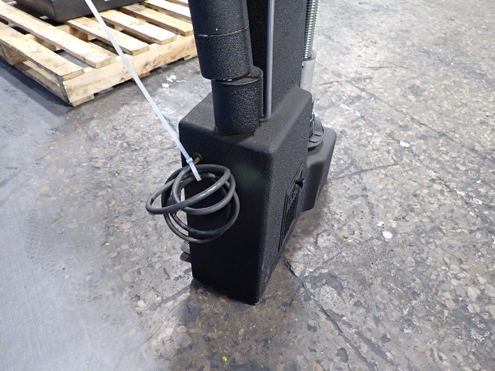 Rockwell Hardness Tester