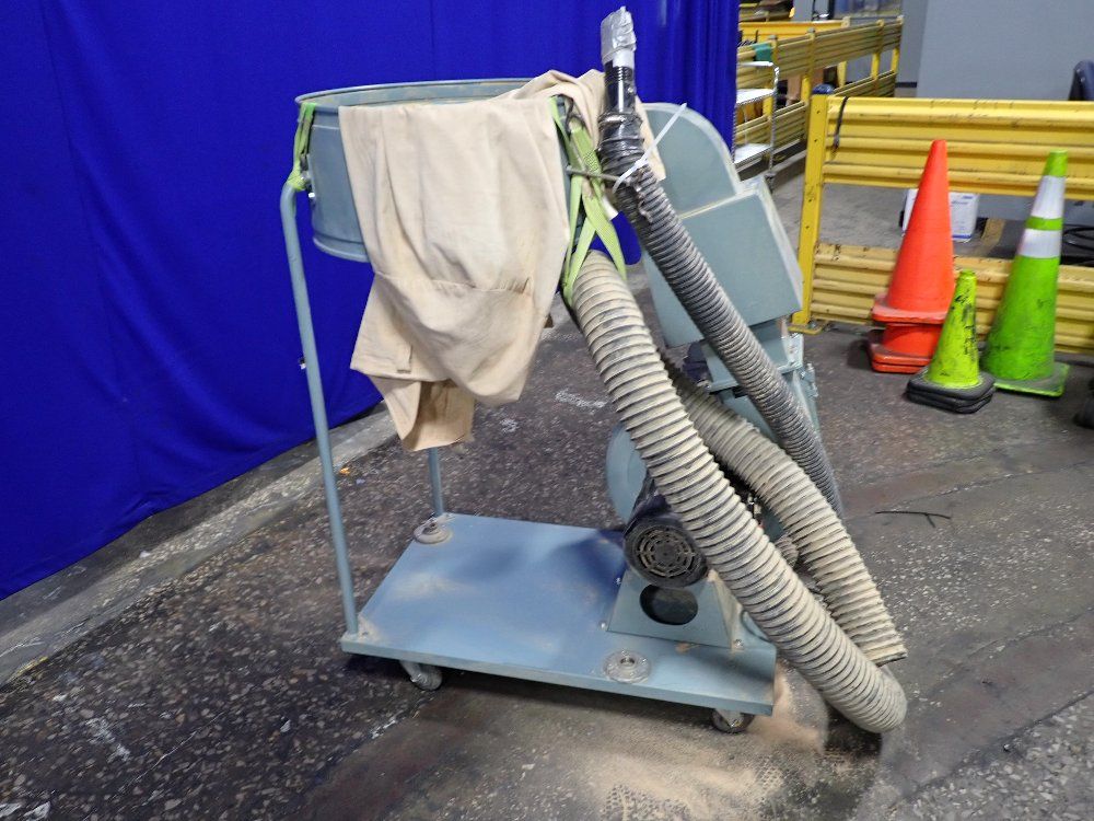 Delta Dust Collector