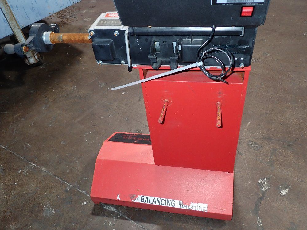 Snapon Tire Balancer