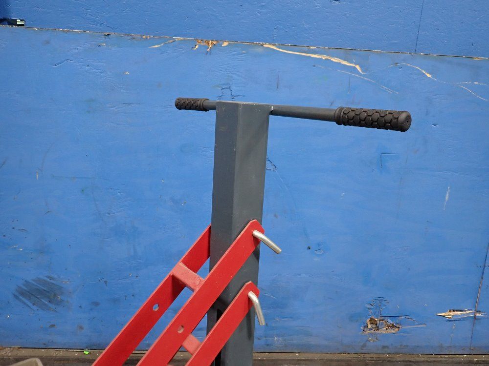  Hydraulic Lift