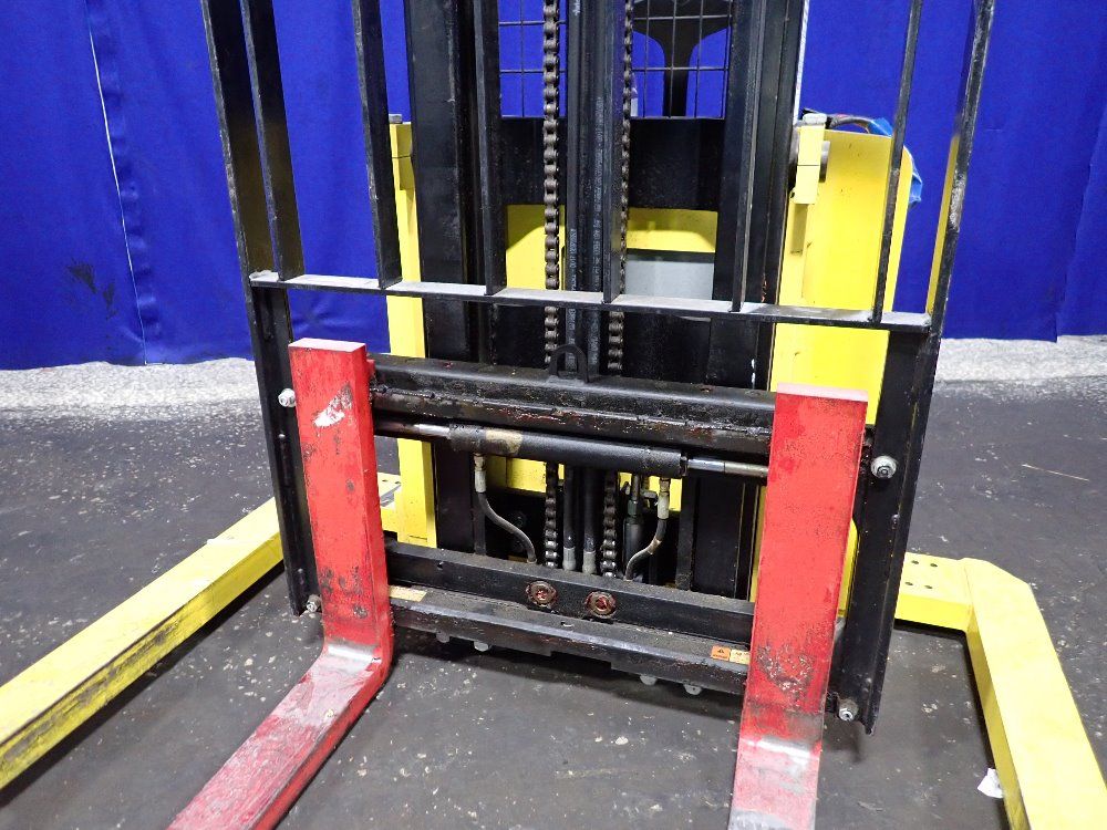 Hyster 2300 Lbs W25za2 Electric Walk Behind Forklift - W25za2