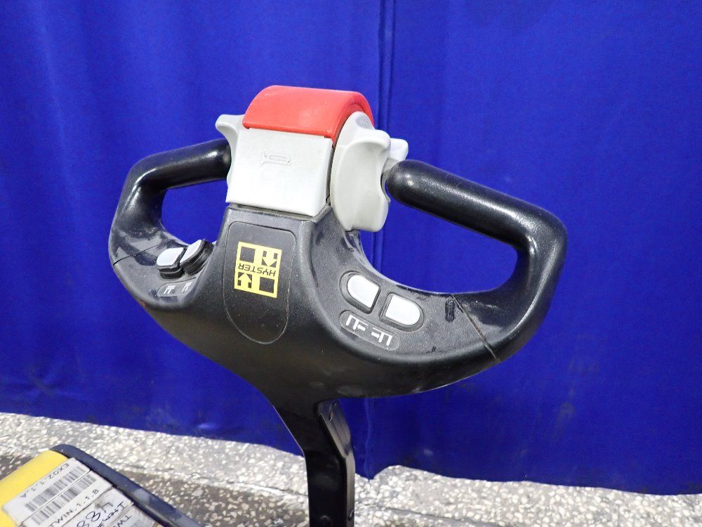 Hyster 2300 Lbs W25za2 Electric Walk Behind Forklift - W25za2