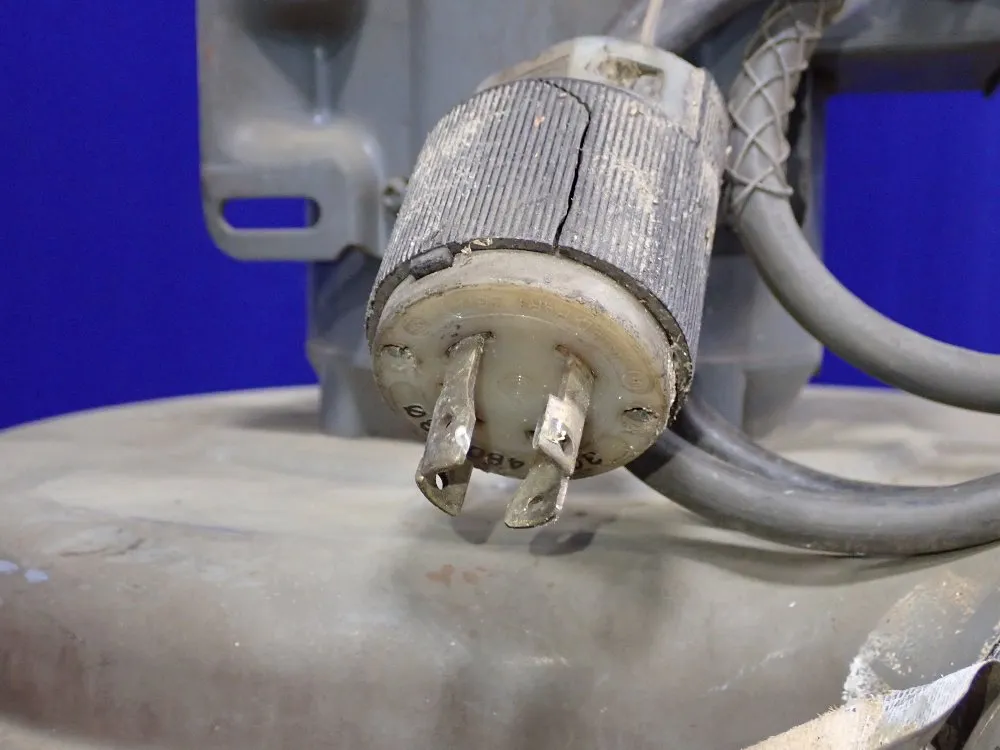 Cincinnati 1 Hp Dust Collector - 100s